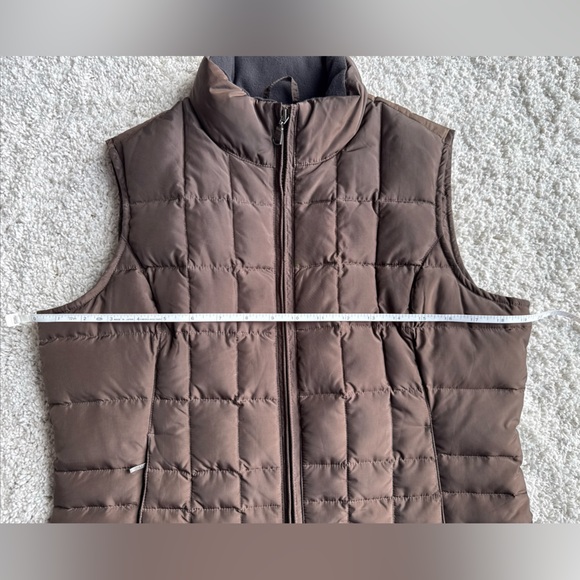 Brown Eddie Bauer Premium Goose Down Vest Women’s Size Small - Picture 10 of 10